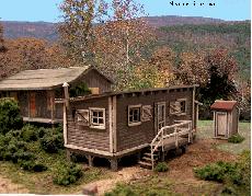 1000 N Joes Cabin and Outhouse, Bausatz