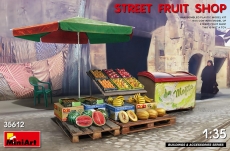 6465612 / 35612 Street Fruit Shop, Kit, 1:35