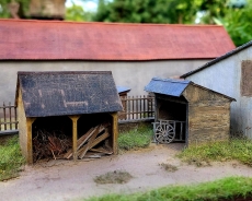 98513, 2x Wooden shed 1:87, kit